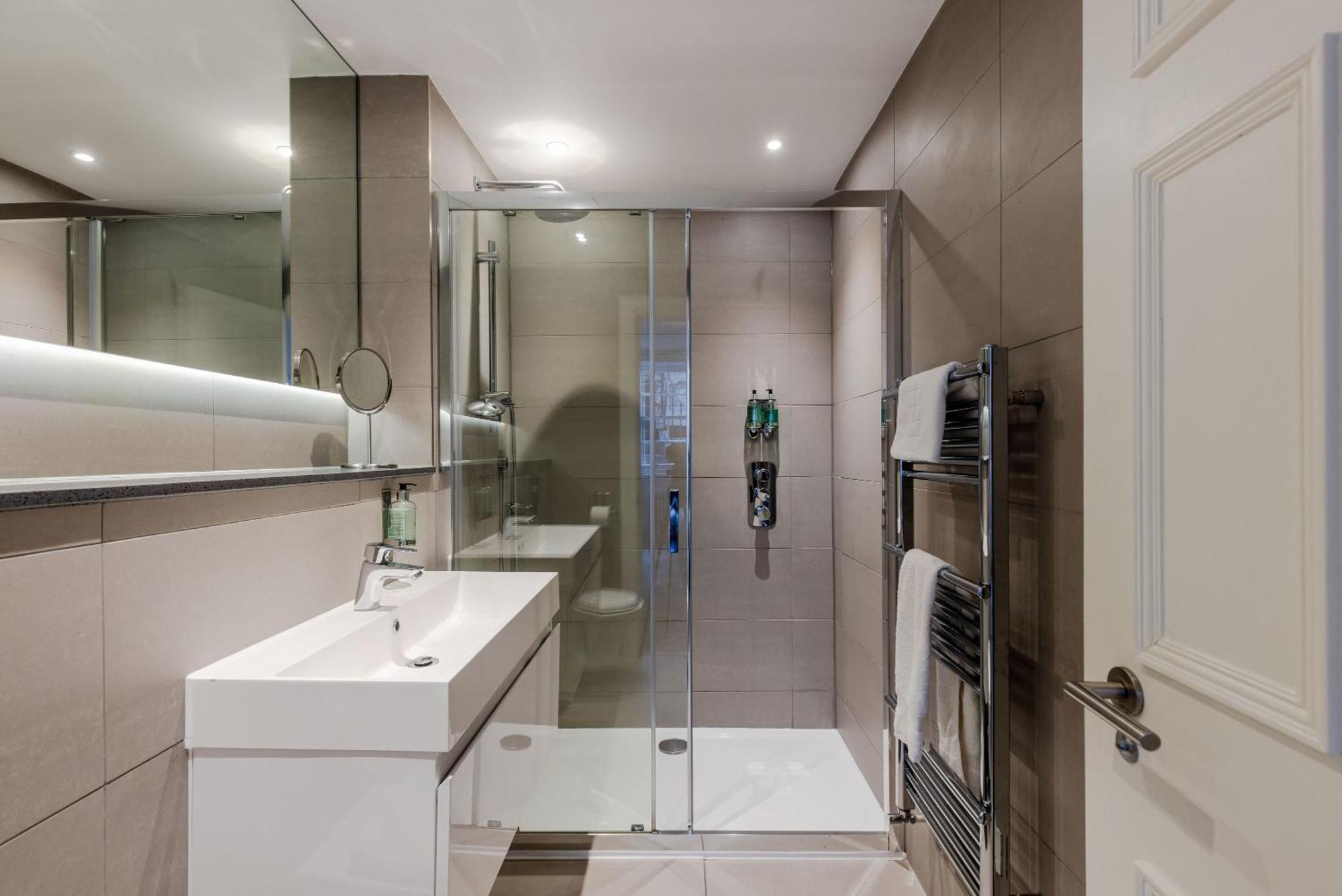 Dragon Suites - Edinburgh City Centre 2 Bed Apartment Eksteriør bilde